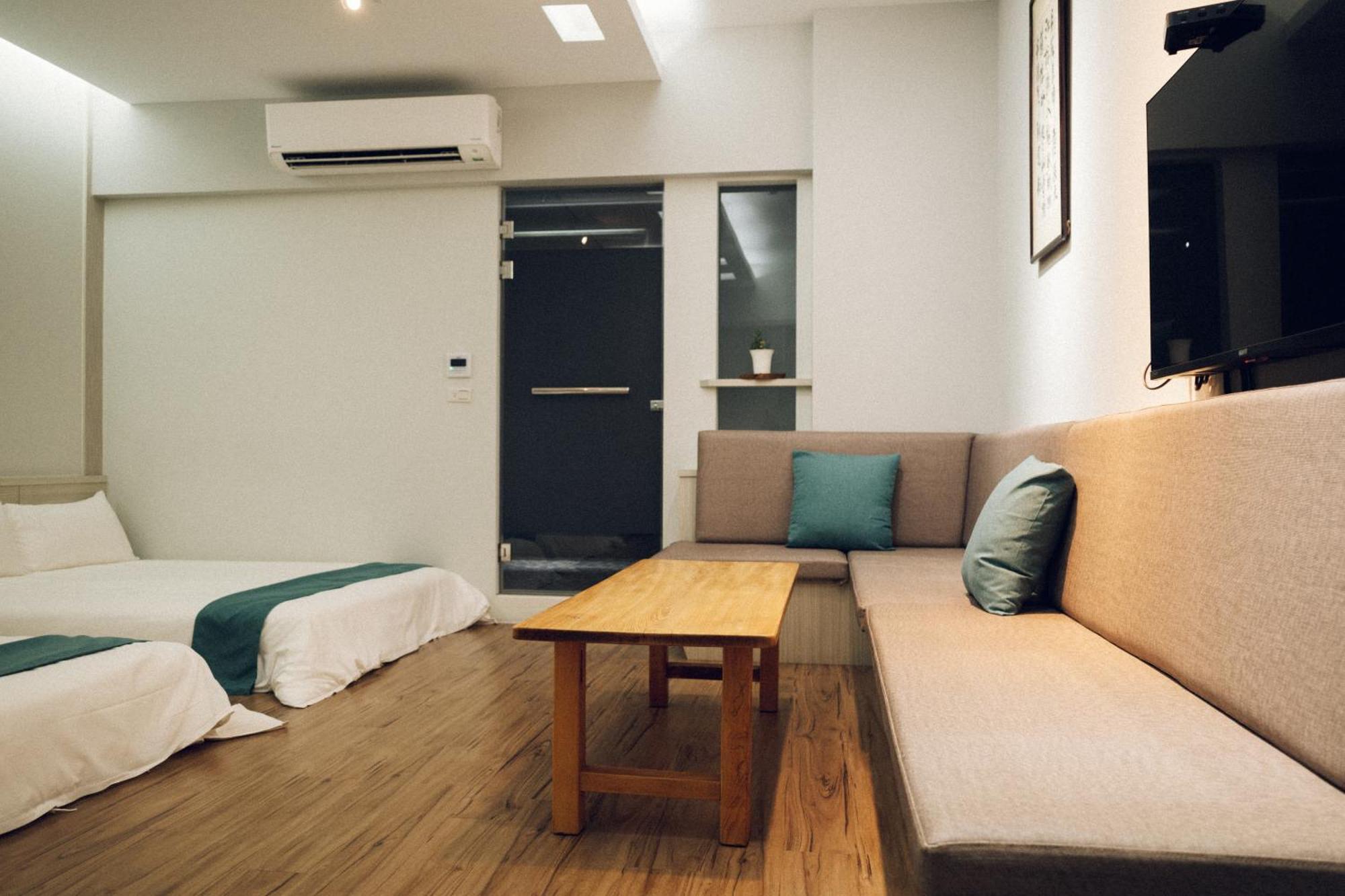 蘊慢築 茶花藝主題民宿 Yun Man Zhu Homestay Gongguan Exteriér fotografie